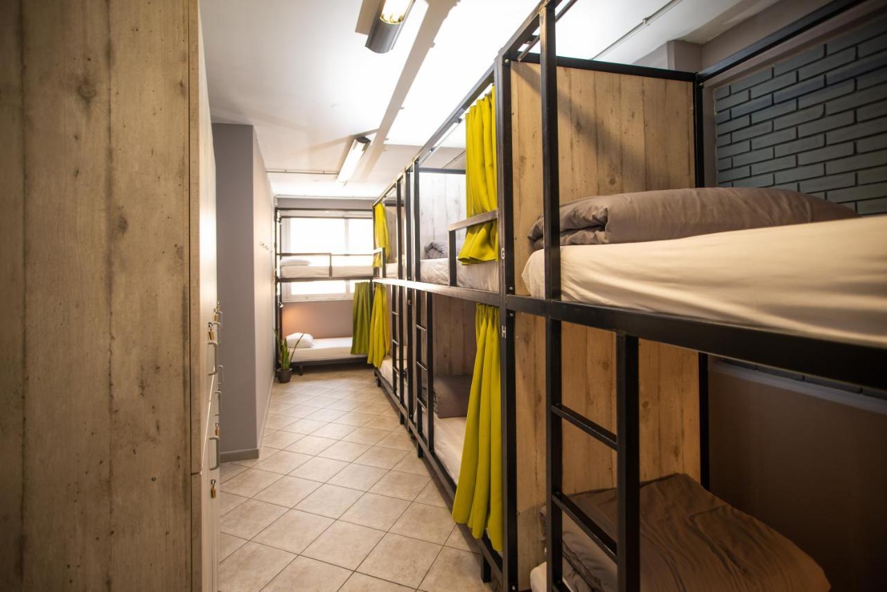 Bedway Athens Hostel Екстериор снимка